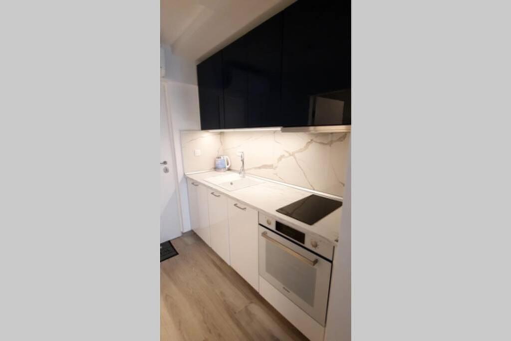 Maria, Modern Studio Apartment With Private Parking Ντουμπρόβνικ Εξωτερικό φωτογραφία